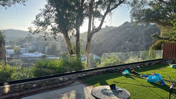 ডেক ফ্রেমহীন ইউ চ্যানেল গ্লাস রেলিং পাউডার লেপ আবাসিক জন্য