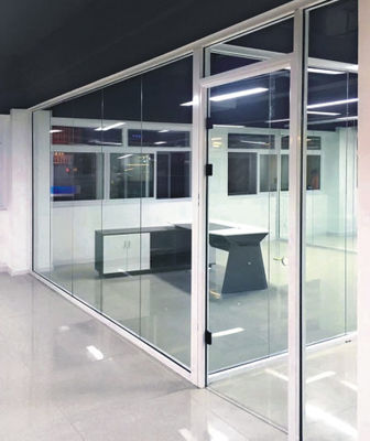 আইসোলেটেড টেম্পারেড ক্লিয়ার গ্লাস অ্যালুমিনিয়াম সুইং রান্নাঘরের দরজা কাস্টমাইজড