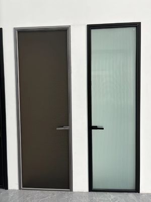 দেয়াল বিভাজক অভ্যন্তর অ্যালুমিনিয়াম সুইং দরজা কাস্টমাইজড ফরাসি Casement