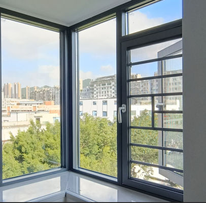 কাস্টমাইজযোগ্য ১.২ মিমি অ্যালুমিনিয়াম কেসমেন্ট সুইং উইন্ডো আধুনিক নকশা