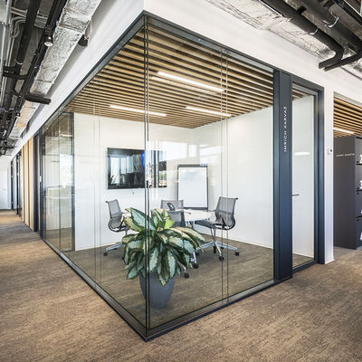 ভারী দায়িত্ব গ্লাস পার্টিশন প্রাচীর নিরাপত্তা অ্যালুমিনিয়াম প্রোফাইল গ্লাস পার্টিশন প্রাচীর