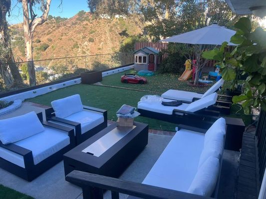 ডেক ফ্রেমহীন ইউ চ্যানেল গ্লাস রেলিং পাউডার লেপ আবাসিক জন্য