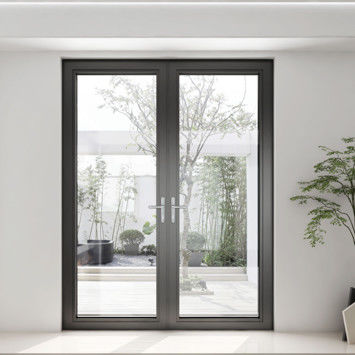 কাস্টমাইজযোগ্য হার্ডওয়্যার আনুষাঙ্গিক সঙ্গে বাণিজ্যিক এবং আবাসিক সেটিংসের জন্য উচ্চ মানের অ্যালুমিনিয়াম খাদ 6063-T5 ফ্রেম সুইং দরজা