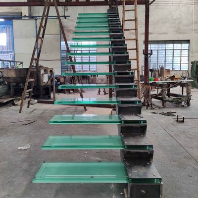 OEM/ODM কাস্টমাইজড এলিগ্যান্ট ডিজাইন গ্লাস সিঁড়ি সঙ্গে গ্লাস রেলিং এবং অটো LED