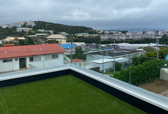 এসজিসিসি টেম্পারেড গ্লাস ইউ চ্যানেল গ্লাস ব্যালুস্ট্র্যাড স্থিতিশীল কাঠামো এলইডি আলো